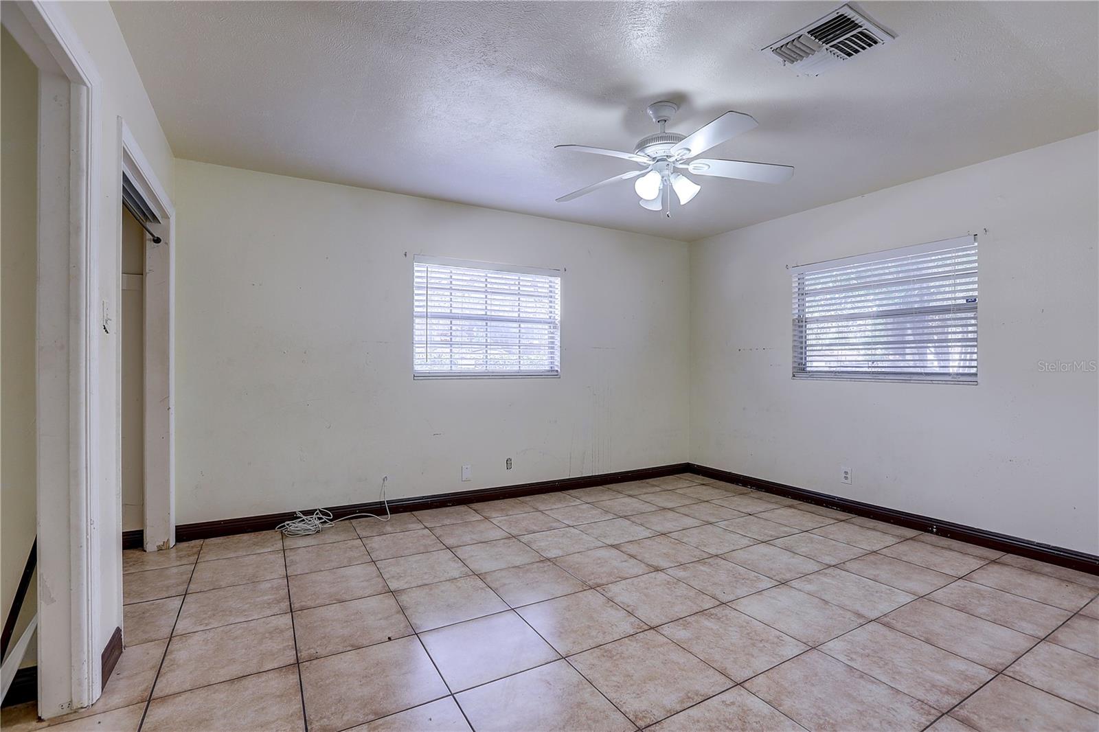 Image 12 of 26 For 7117 Wrenwood Circle