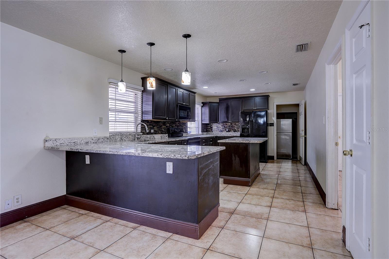 Image 20 of 26 For 7117 Wrenwood Circle
