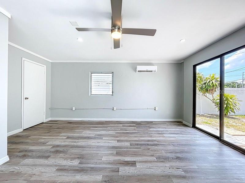 Image 18 of 28 For 6268 39th Avenue N