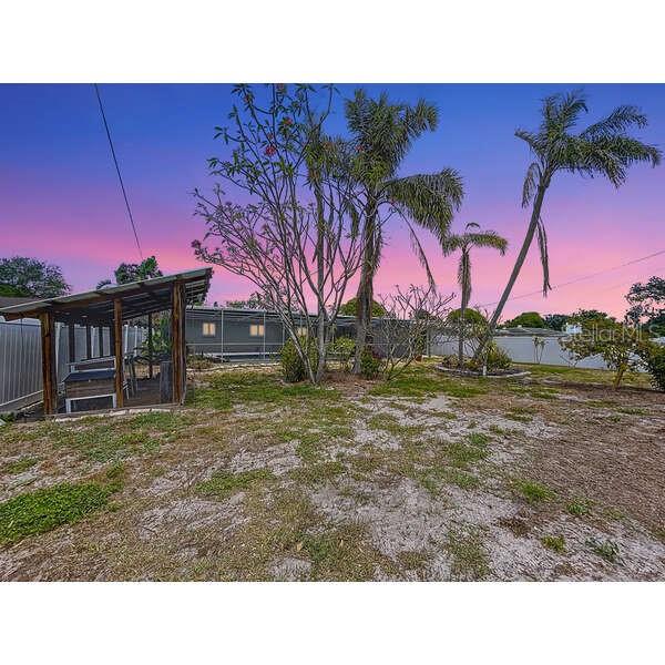 Image 25 of 28 For 6268 39th Avenue N
