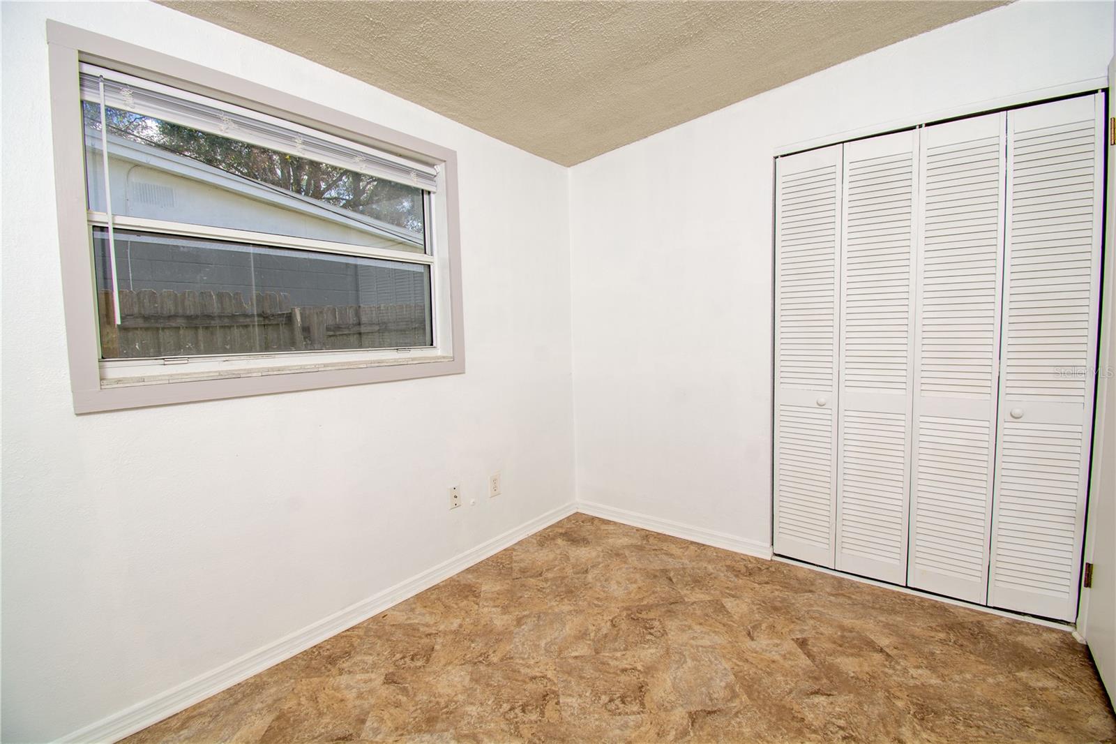 Image 10 of 23 For 6382 81st Avenue N