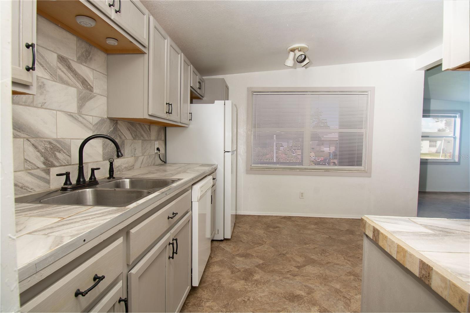 Image 2 of 23 For 6382 81st Avenue N