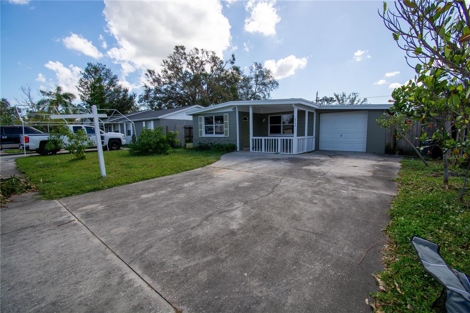 Image 21 of 23 For 6382 81st Avenue N