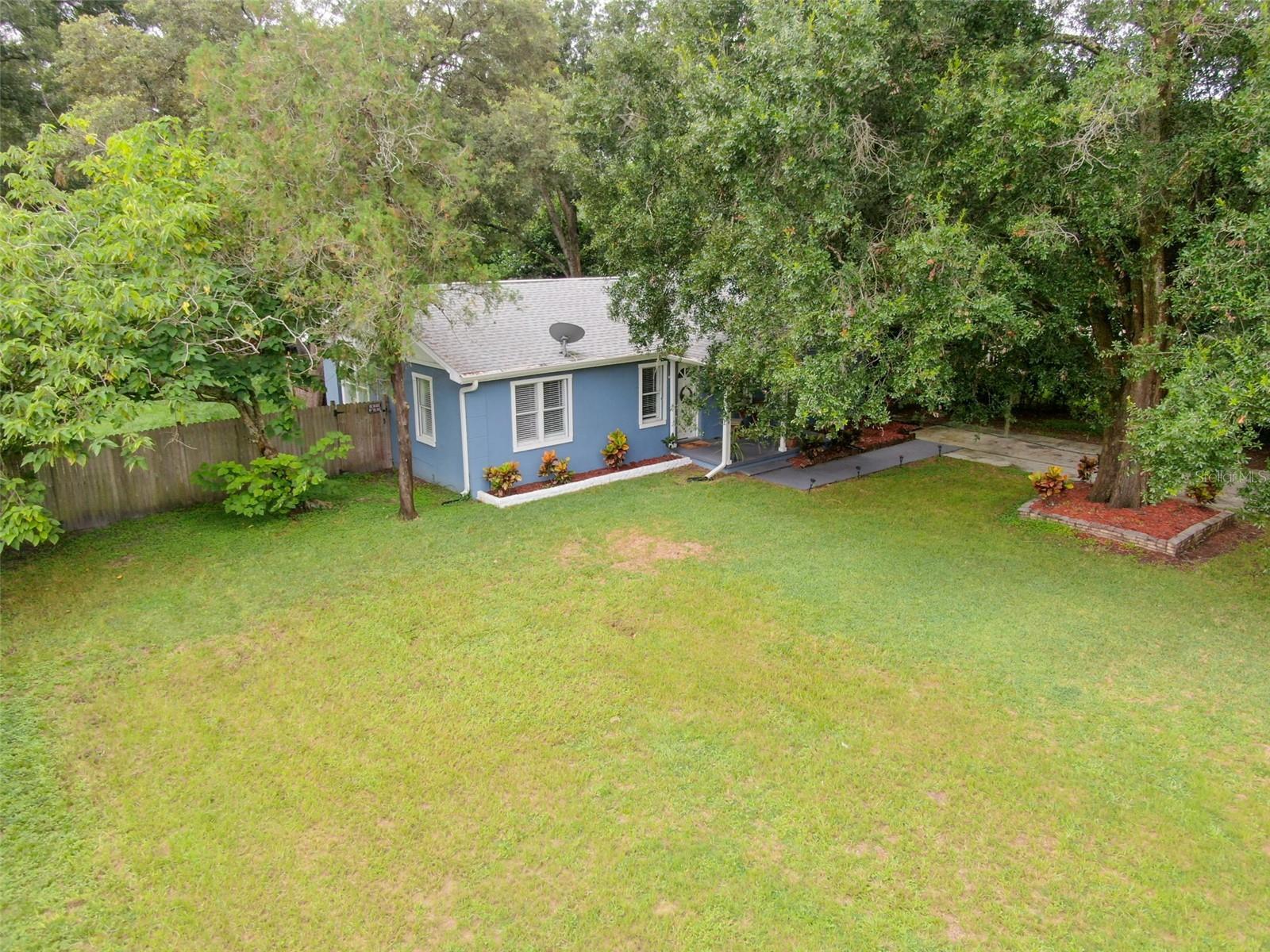 Image 4 of 22 For 1717 Lambright Street