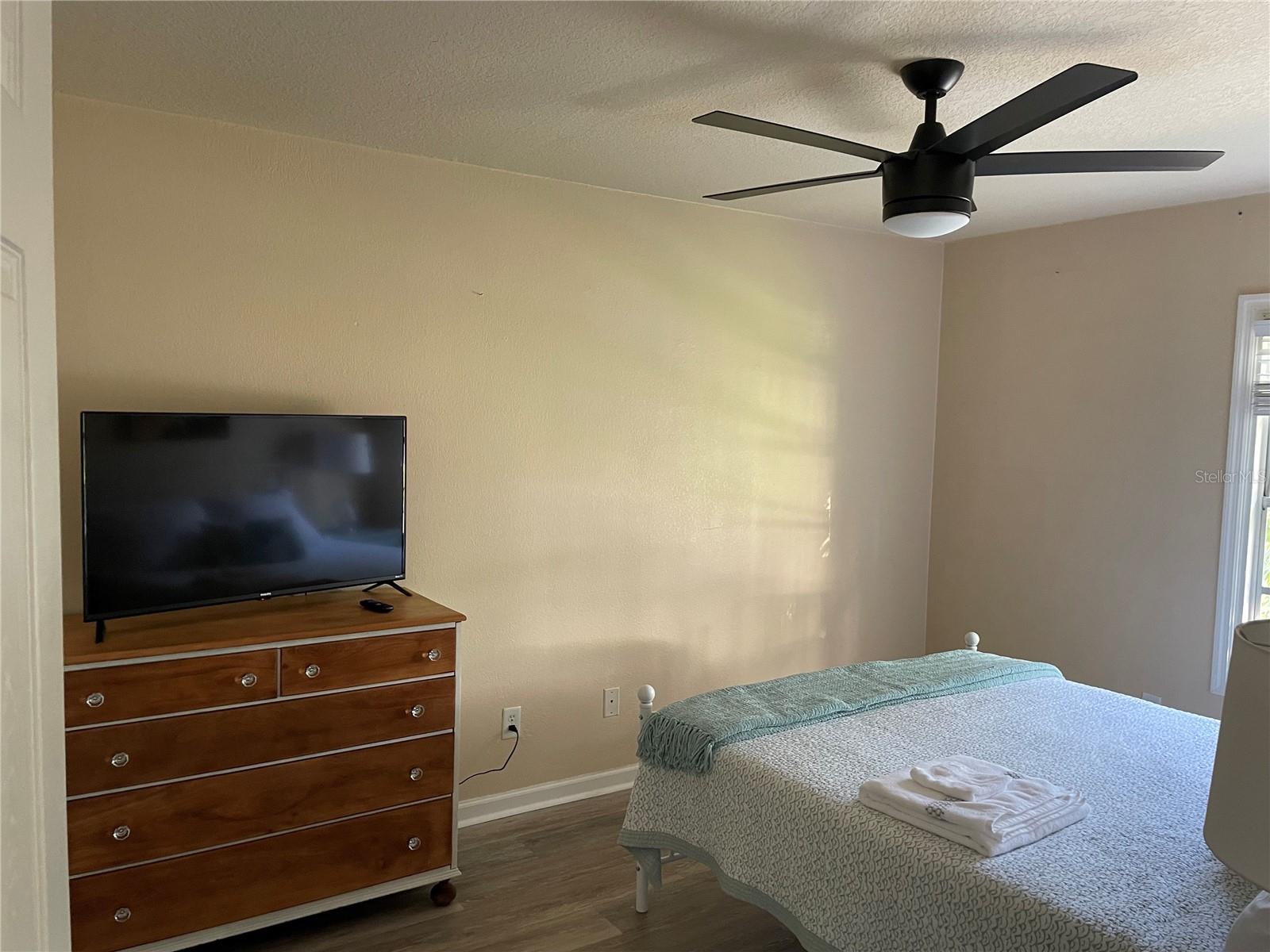 Image 7 of 48 For 5191 Salmon Drive Se C