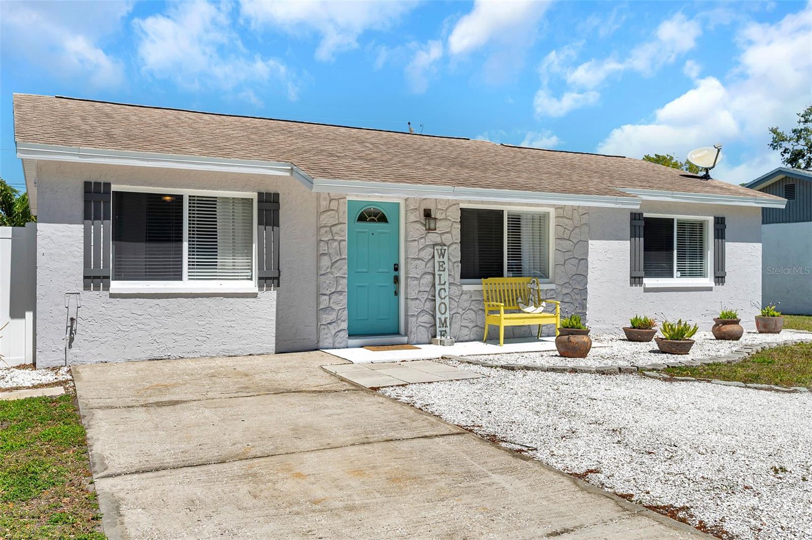 Details for 9043 109th Terrace, SEMINOLE, FL 33777