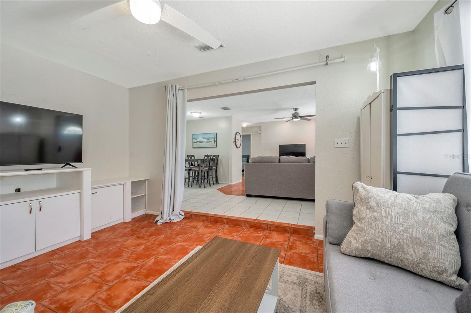 Image 11 of 62 For 9043 109th Terrace