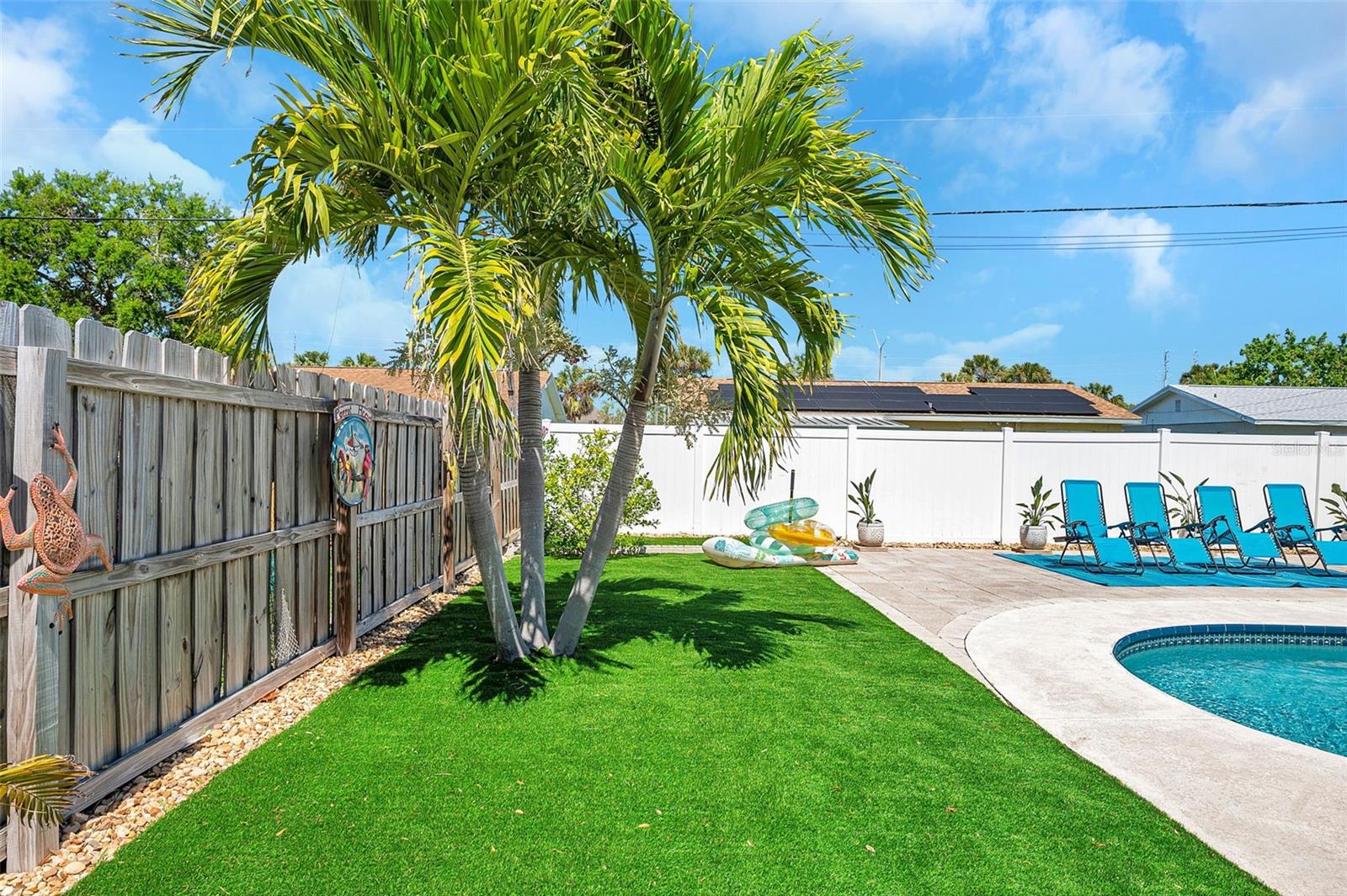 Image 44 of 62 For 9043 109th Terrace