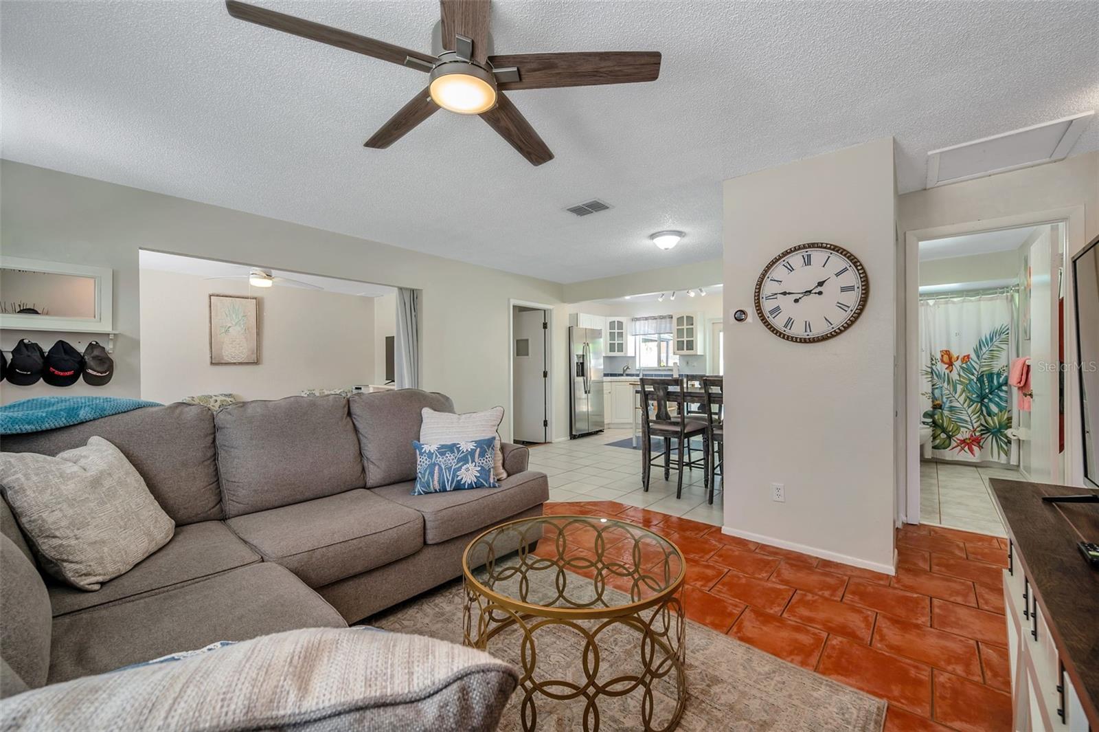 Image 7 of 62 For 9043 109th Terrace