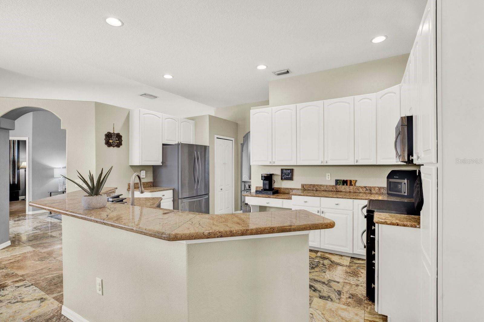 Image 13 of 53 For 25330 Conestoga Drive