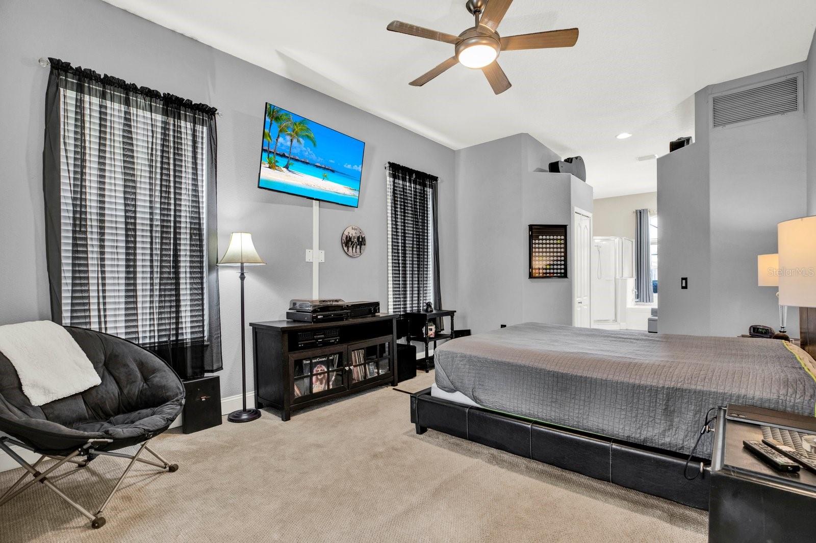 Image 21 of 53 For 25330 Conestoga Drive