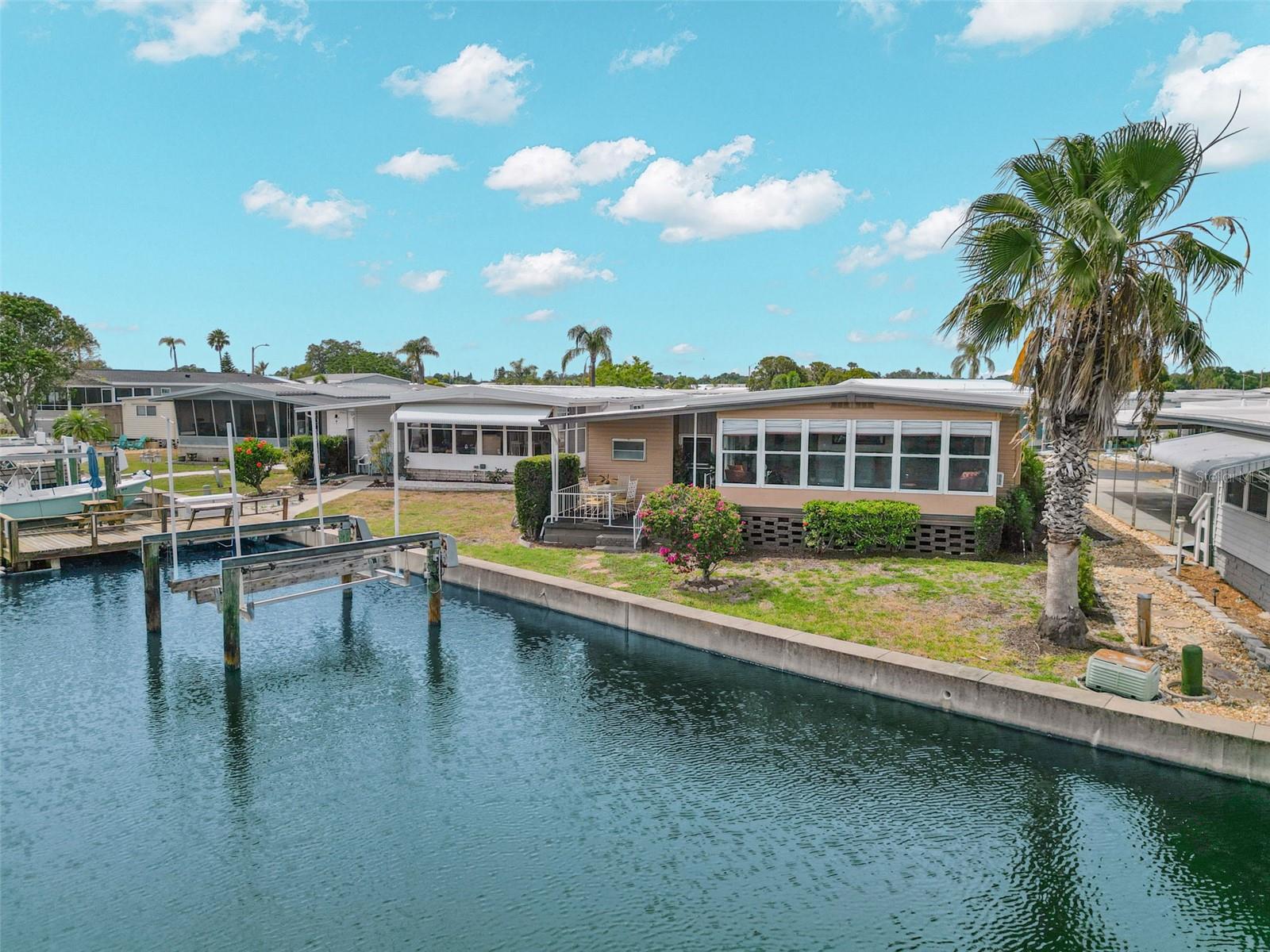 Details for 646 Mount Oak Avenue Ne 731, ST PETERSBURG, FL 33702