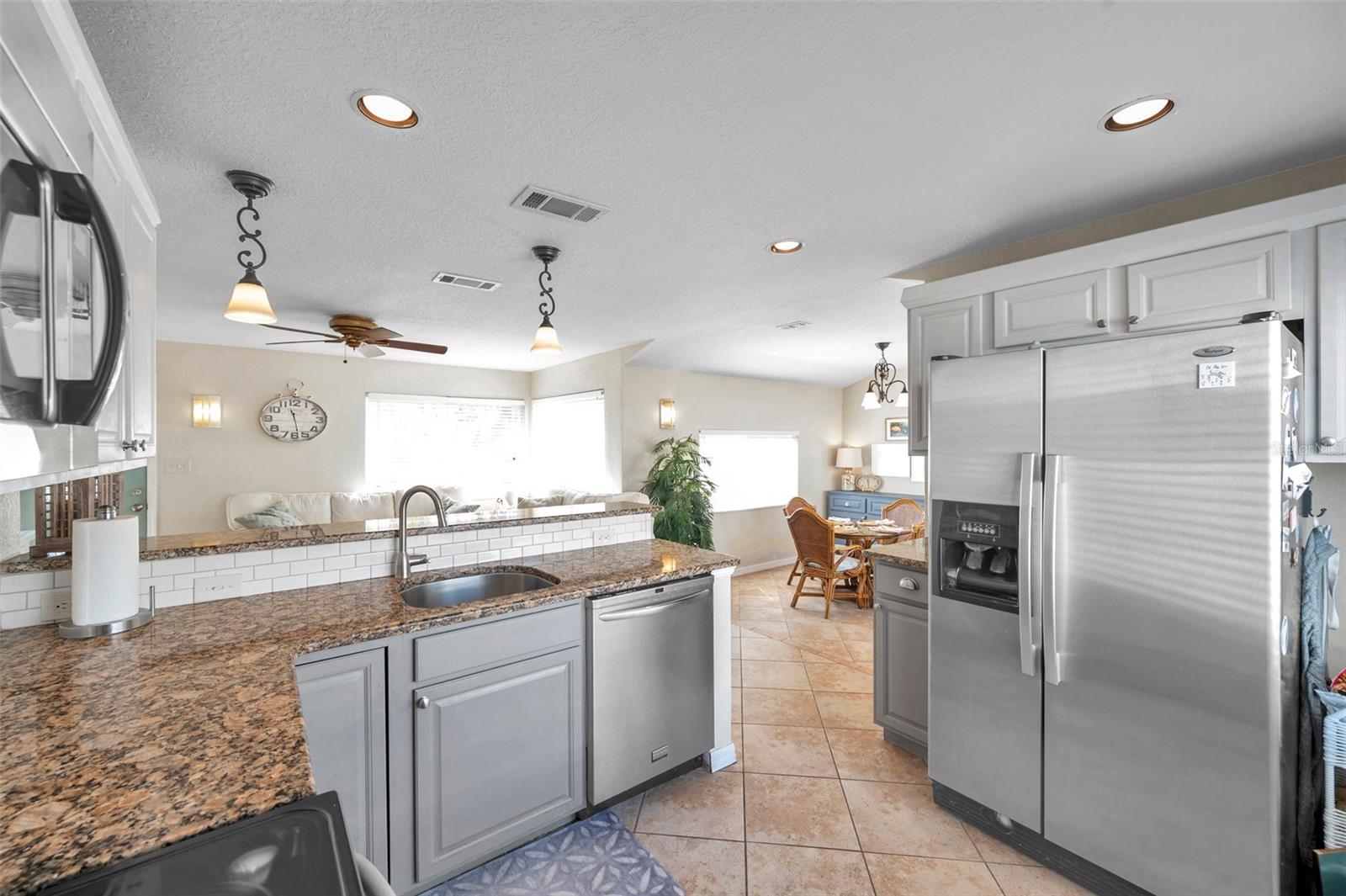 Image 14 of 54 For 1301 57th Street S