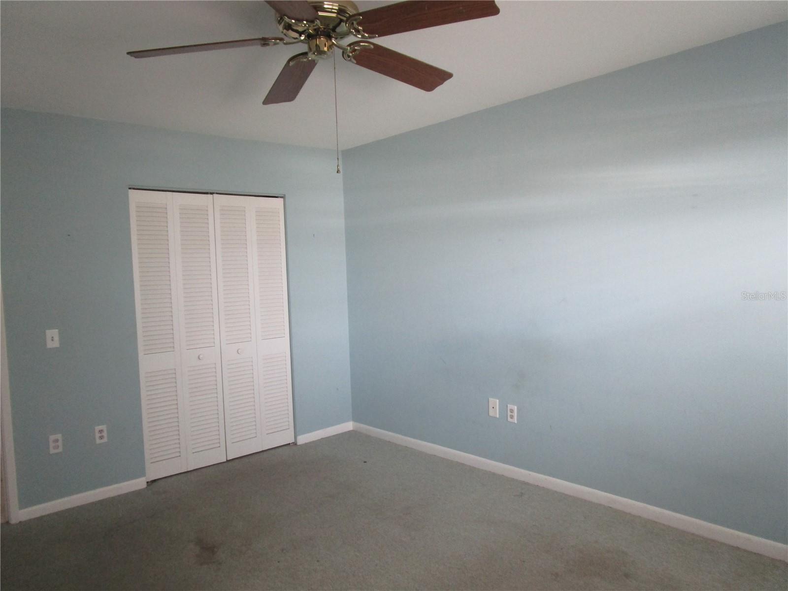 Image 13 of 43 For 6015 19th Street N 301