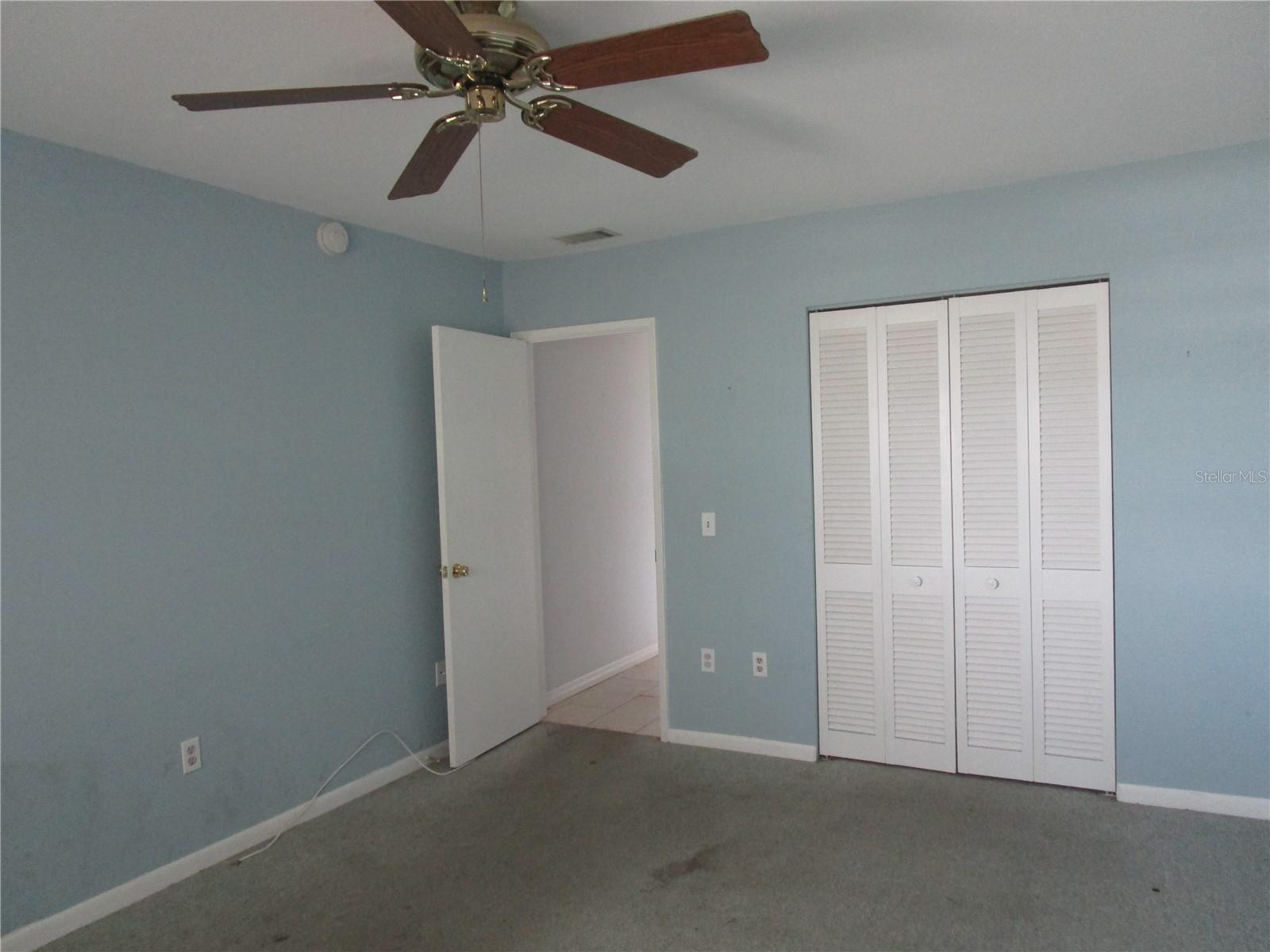Image 14 of 43 For 6015 19th Street N 301