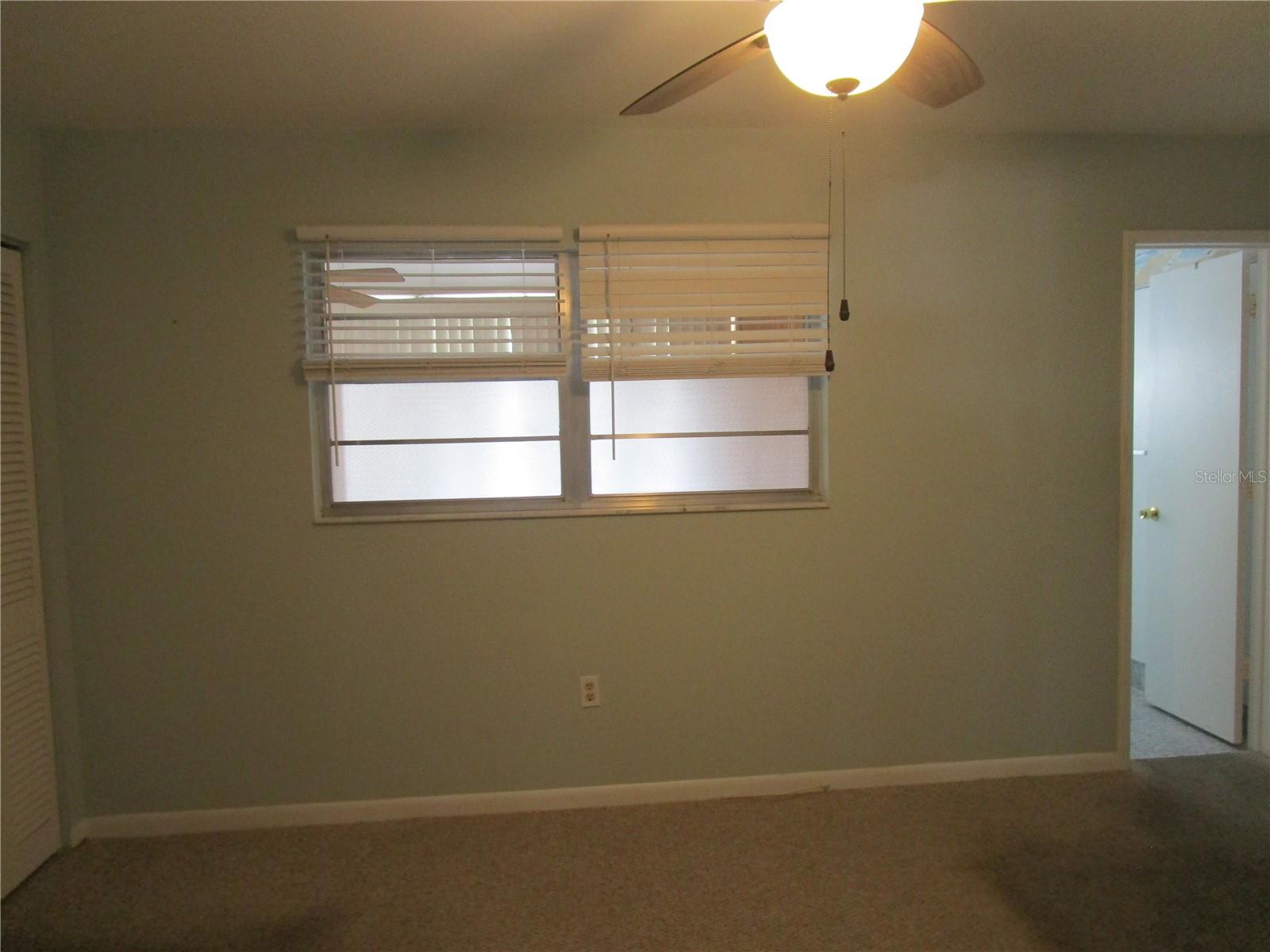 Image 16 of 43 For 6015 19th Street N 301