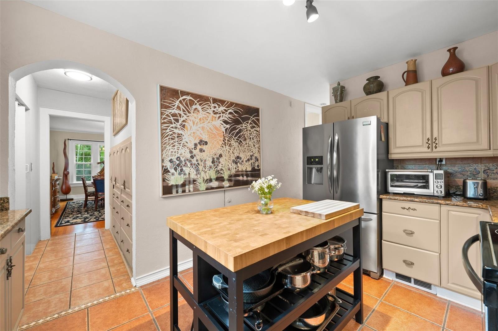 Image 34 of 80 For 325 49th Street N 1