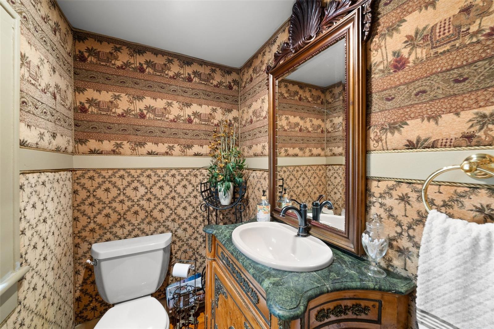 Image 37 of 80 For 325 49th Street N 1