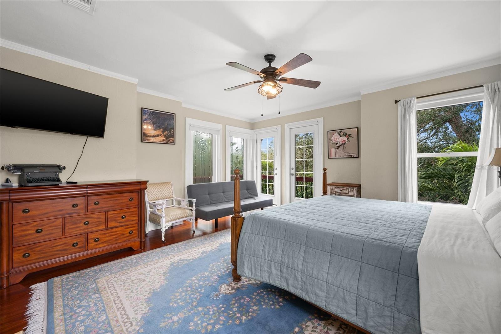 Image 44 of 80 For 325 49th Street N 1