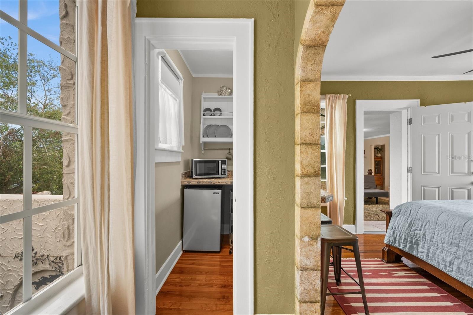 Image 55 of 80 For 325 49th Street N 1