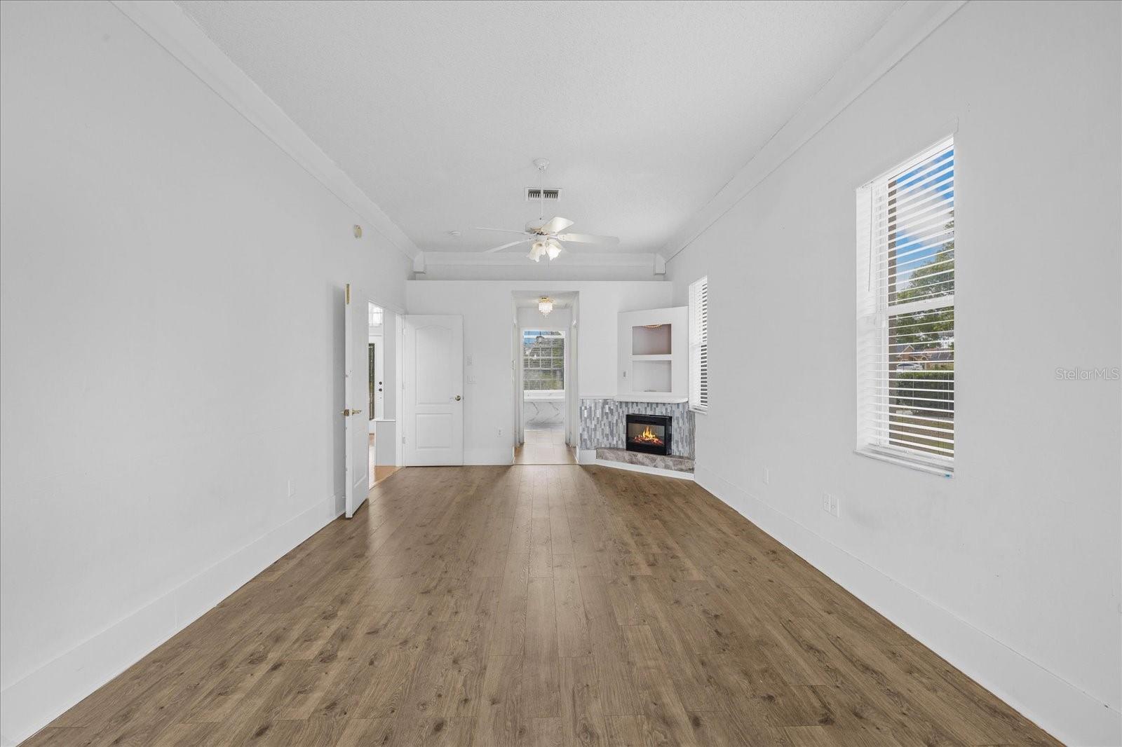 Image 17 of 49 For 3434 St Ives Boulevard