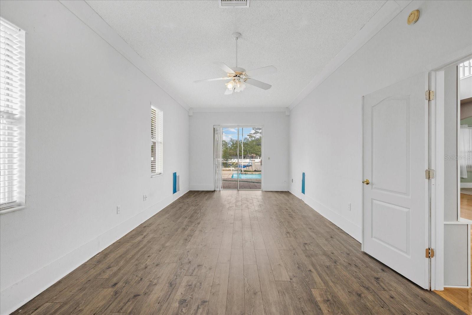 Image 18 of 49 For 3434 St Ives Boulevard