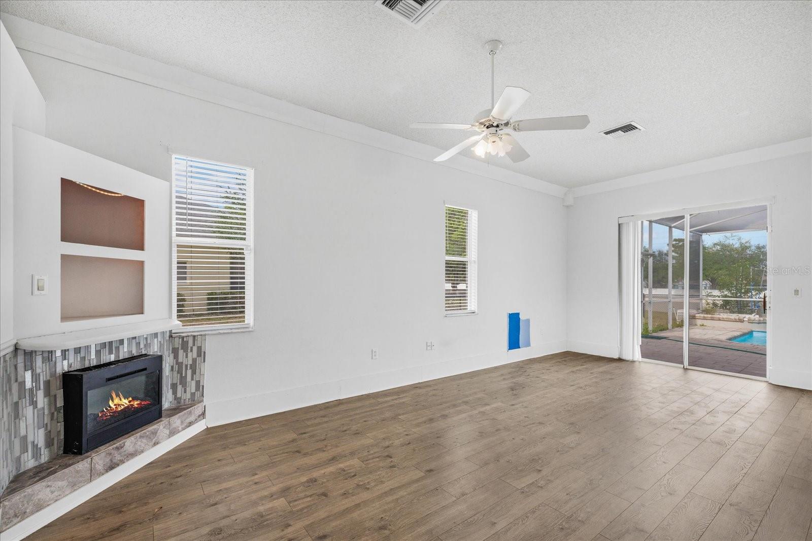 Image 20 of 49 For 3434 St Ives Boulevard