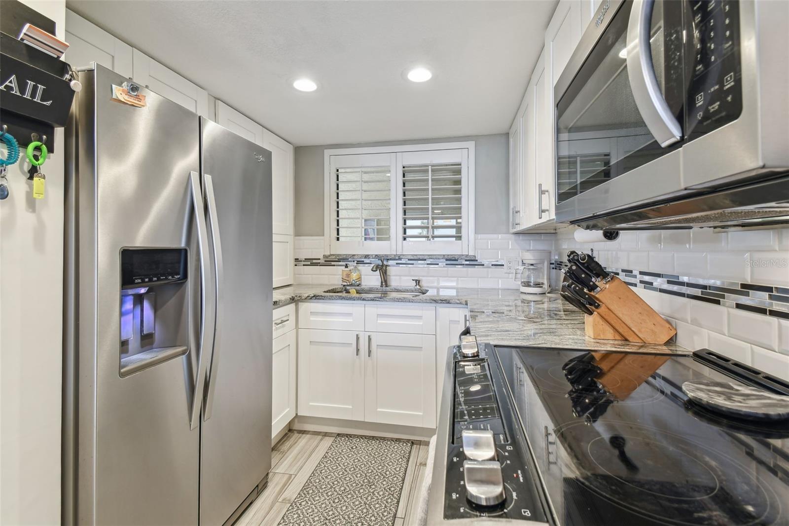 Image 10 of 95 For 6009 Sea Ranch Drive 107e