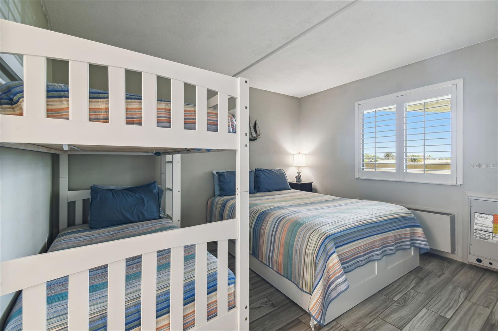 Image 16 of 95 For 6009 Sea Ranch Drive 107e