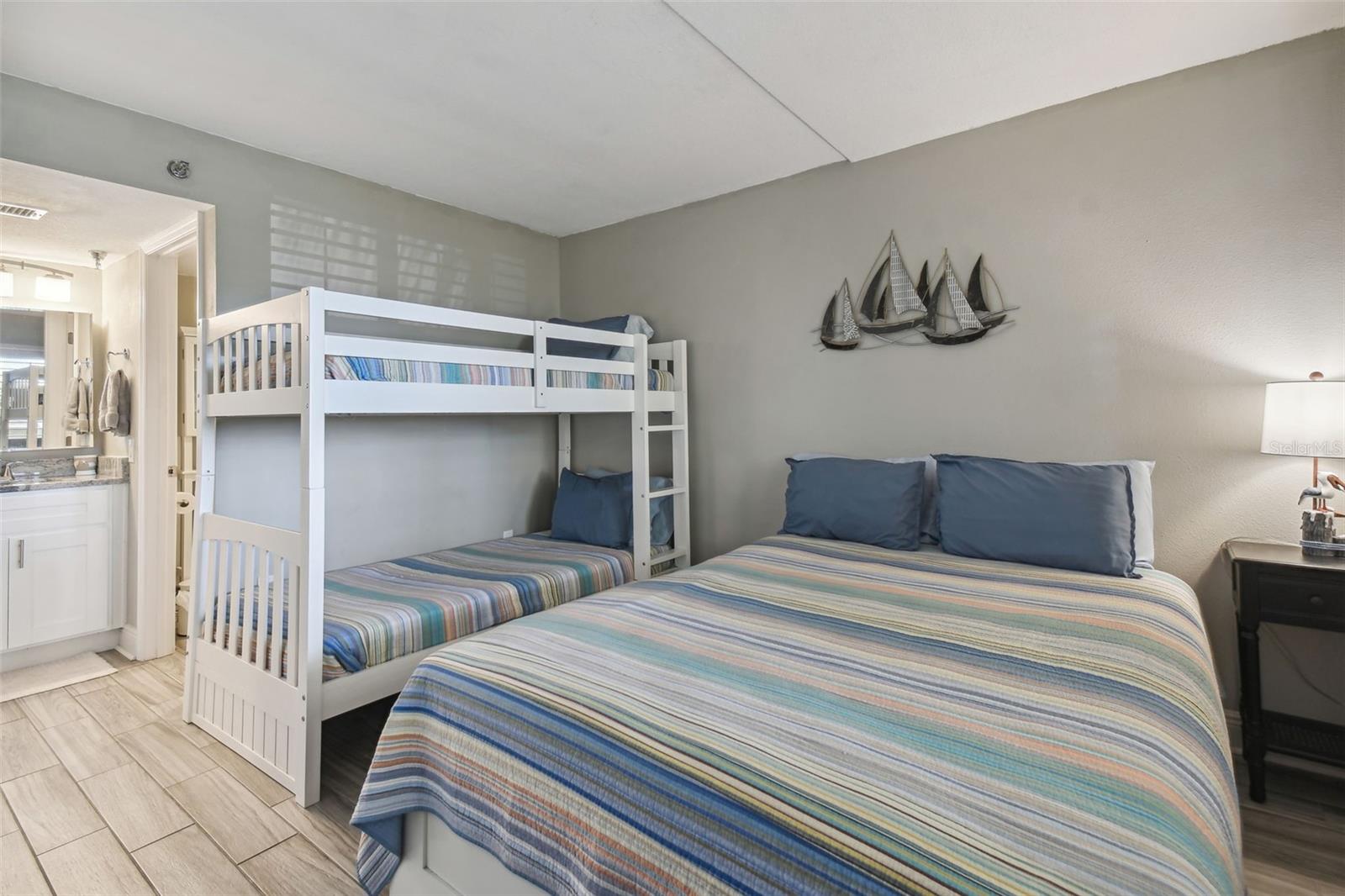 Image 17 of 95 For 6009 Sea Ranch Drive 107e