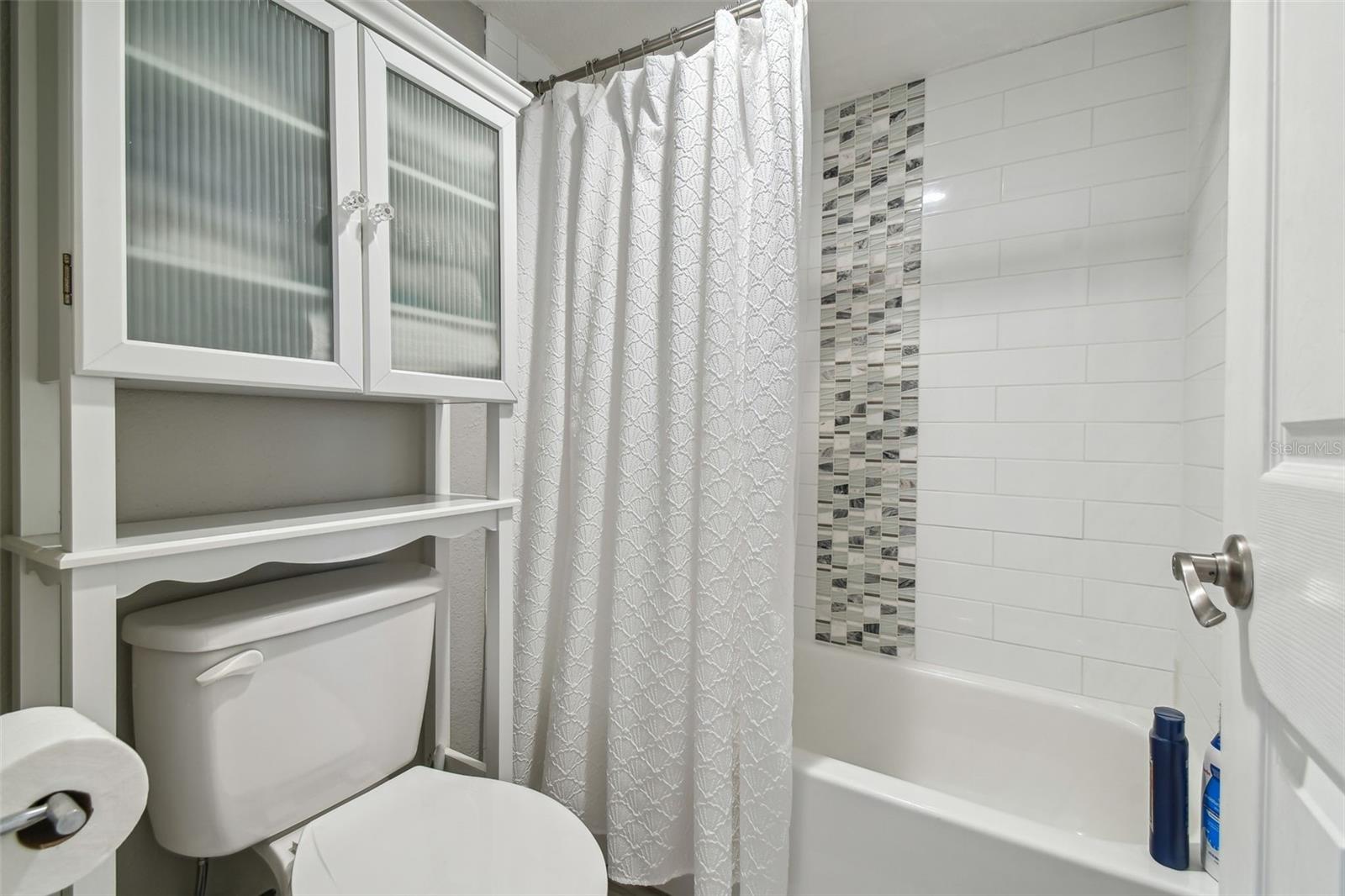 Image 20 of 95 For 6009 Sea Ranch Drive 107e