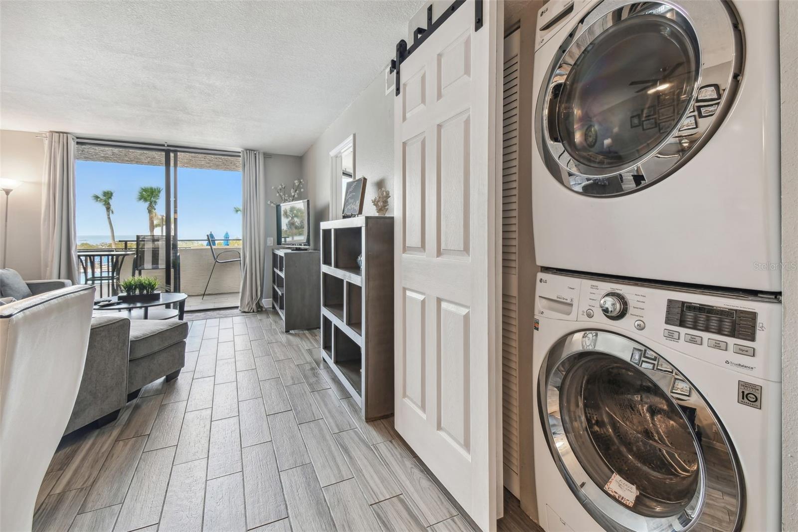 Image 23 of 95 For 6009 Sea Ranch Drive 107e