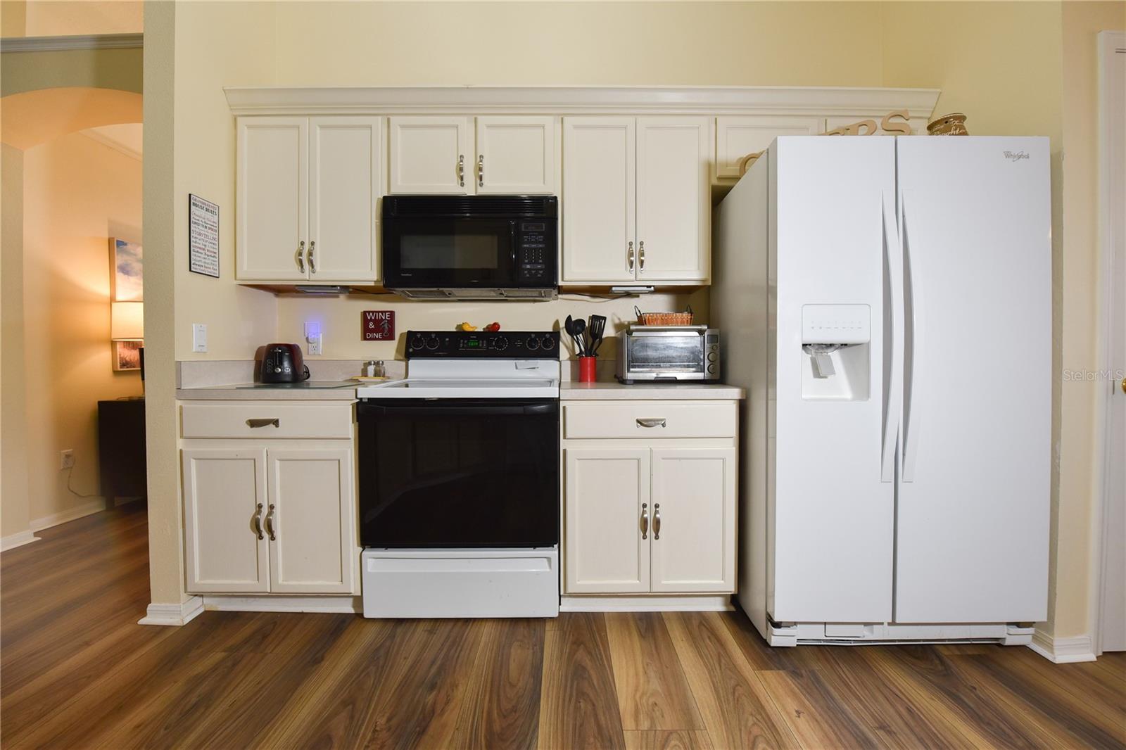 Image 13 of 94 For 2604 Clareside Drive