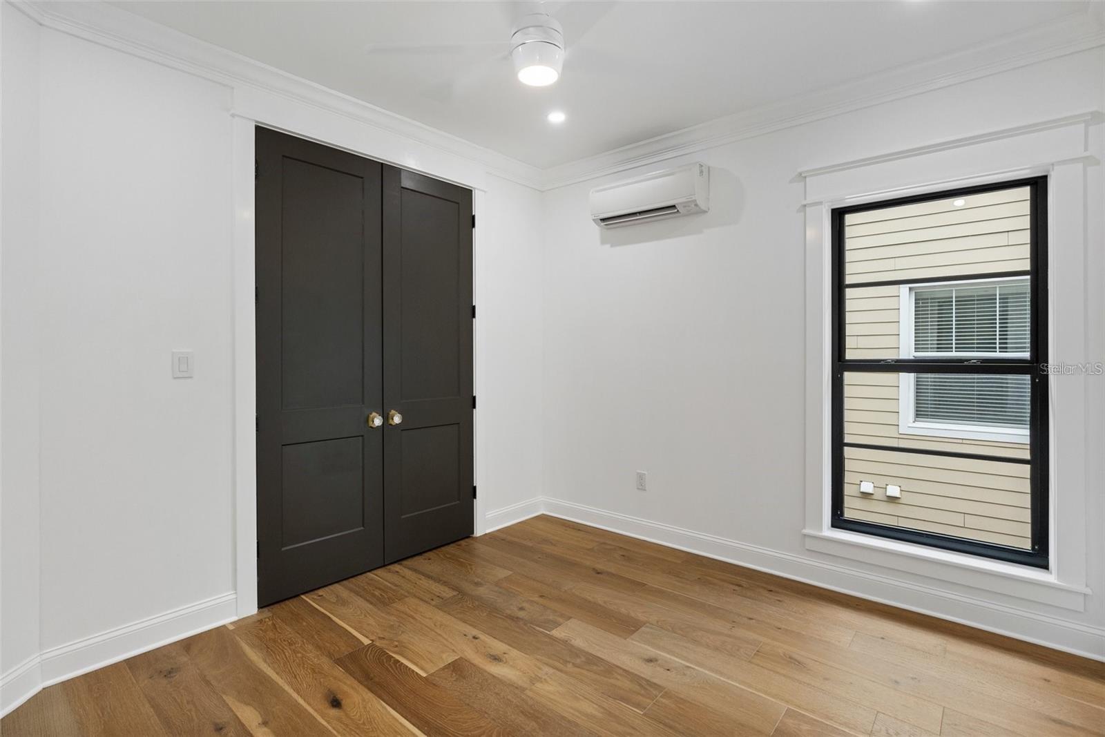 Image 46 of 80 For 3501 Tacon Street