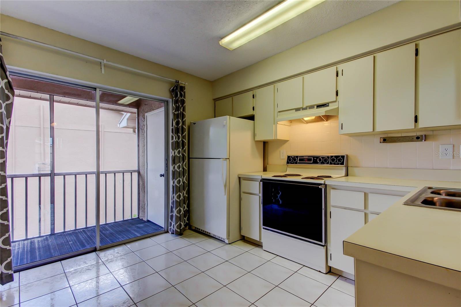 Image 4 of 20 For 6428 Gloria Drive 21