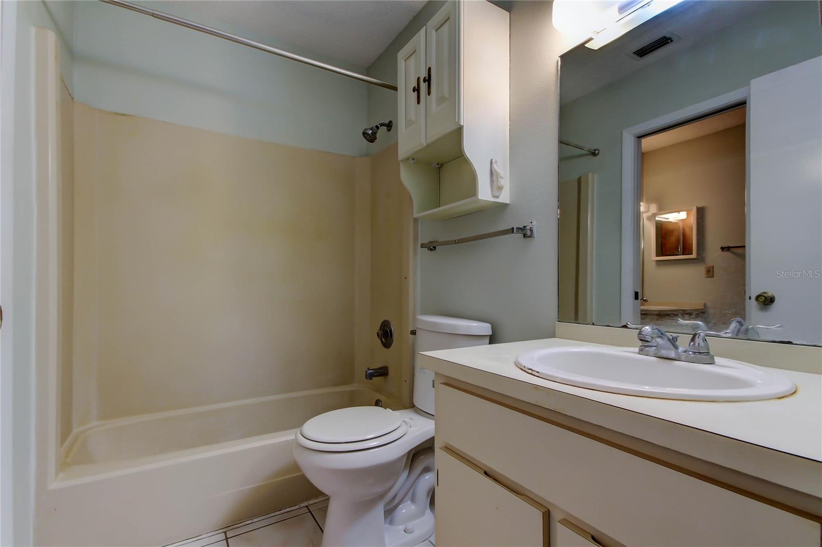 Image 9 of 20 For 6428 Gloria Drive 21