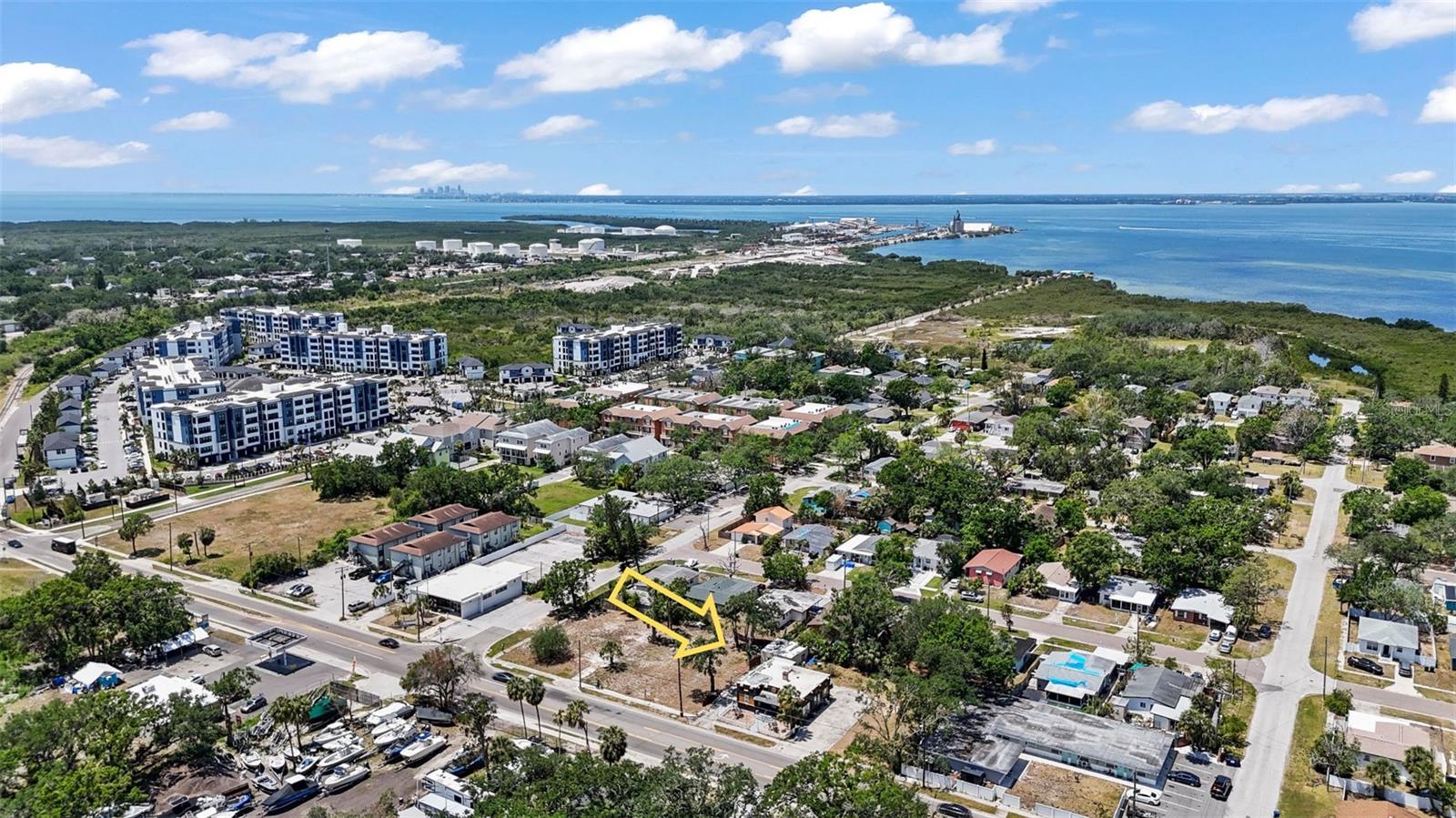 Image 8 of 20 For 6719 West Shore Boulevard