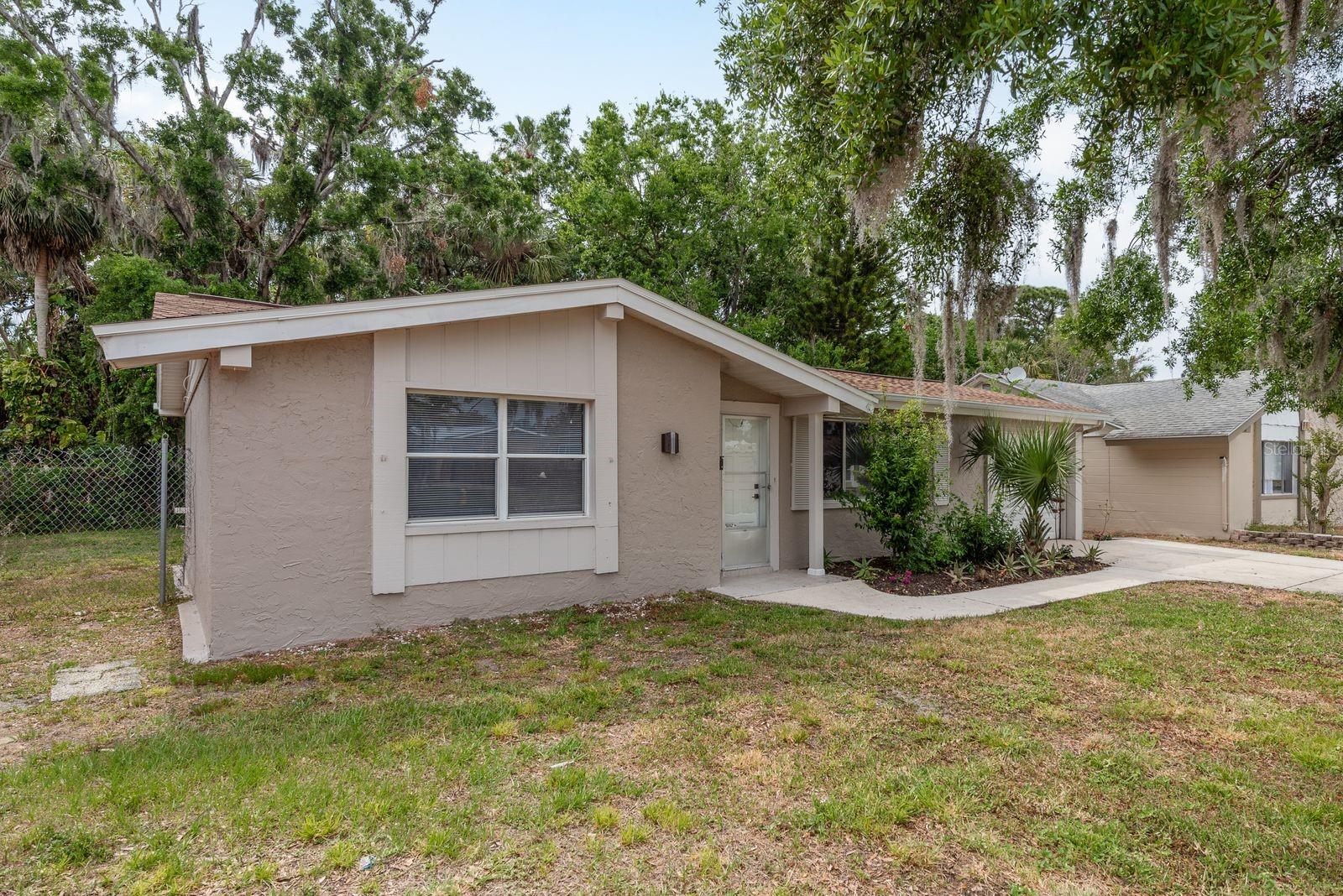 Image 3 of 23 For 3601 Grayton Drive