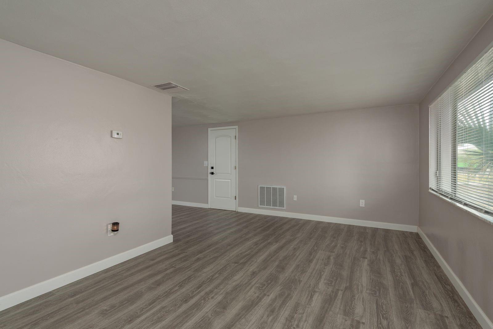 Image 4 of 23 For 3601 Grayton Drive