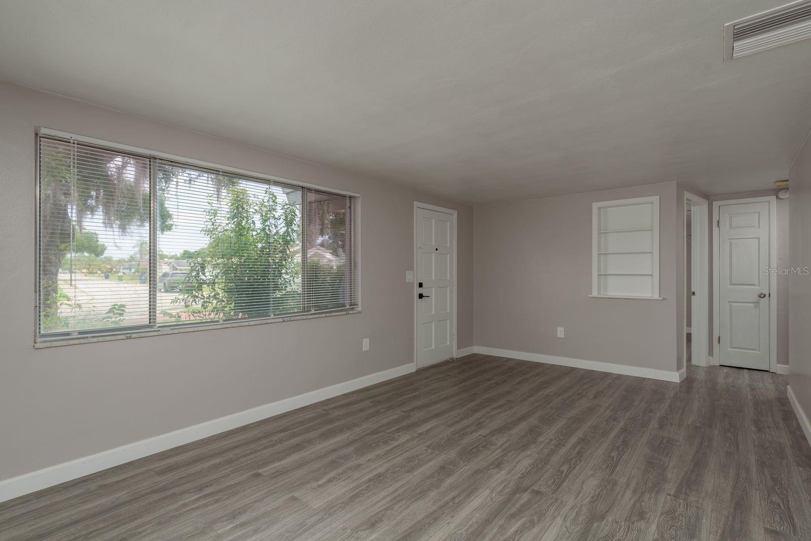 Image 6 of 23 For 3601 Grayton Drive