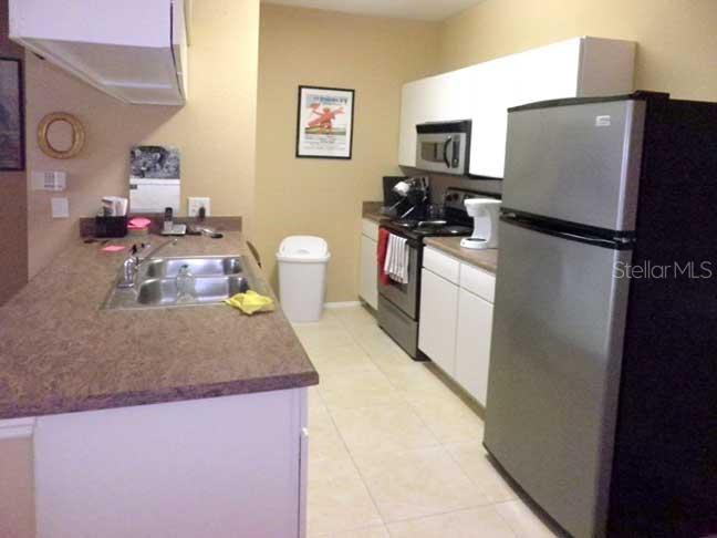 Image 6 of 8 For 16329 Enclave Village Drive 206