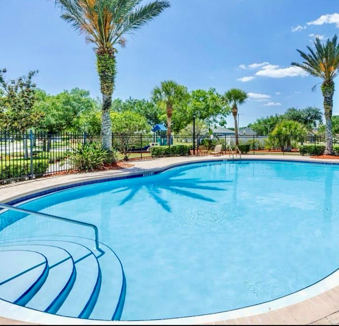 Listing photo id 16 for 12351 Country White Circle
