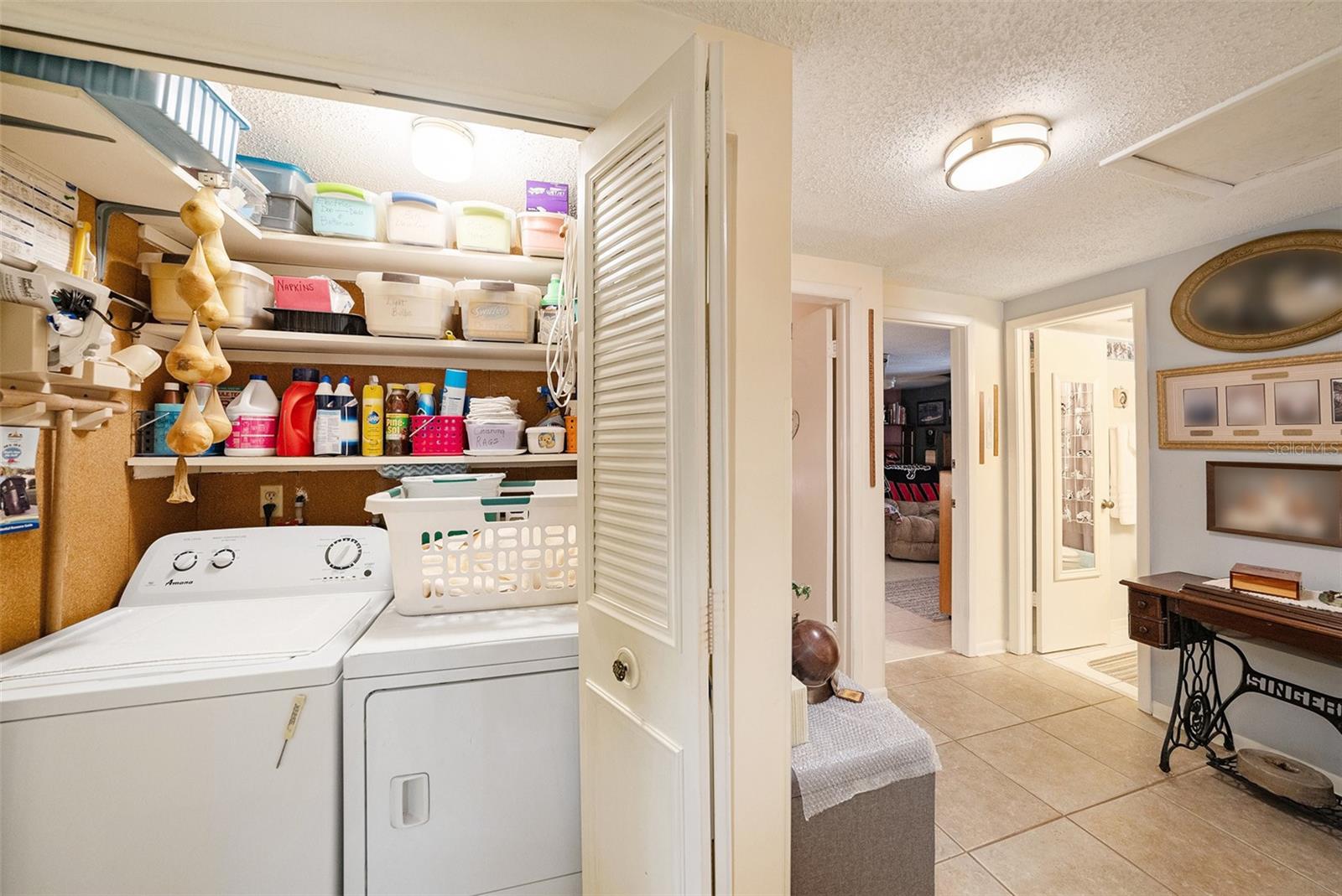 Image 24 of 29 For 616 Highview Circle S