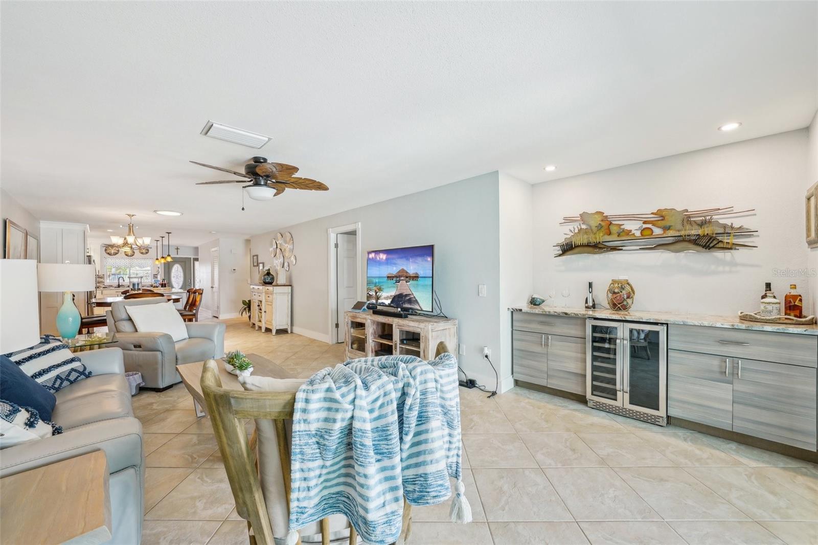 Image 13 of 72 For 467 Boca Ciega Point Boulevard S