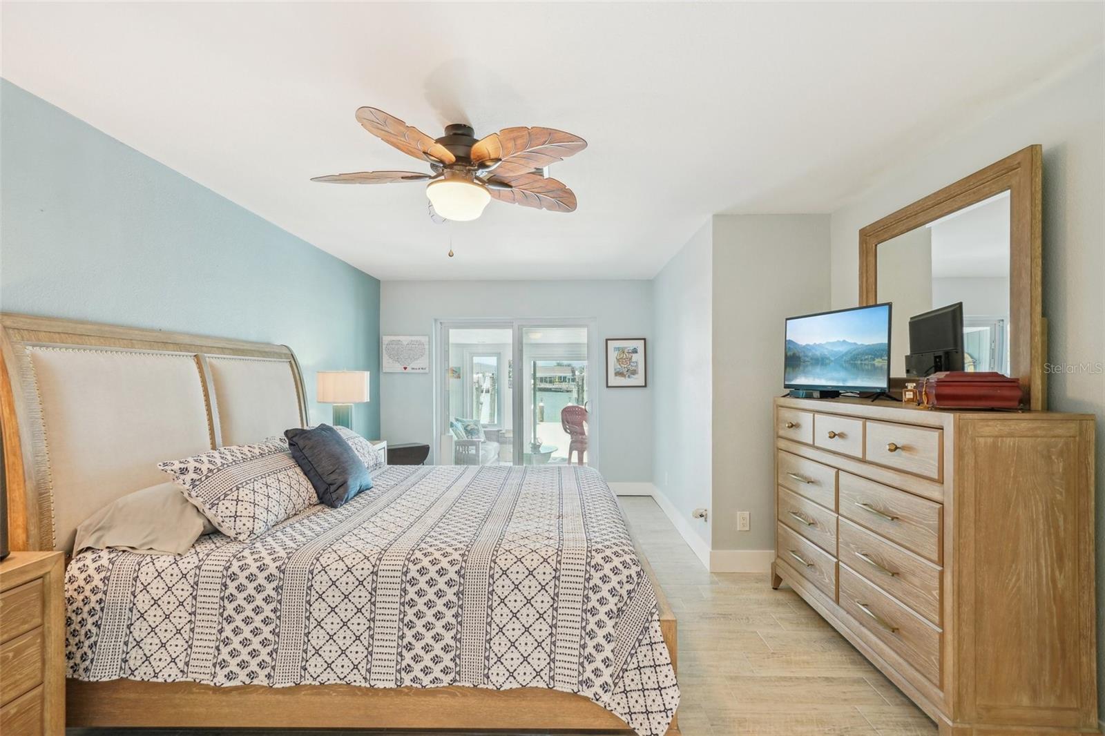 Image 34 of 72 For 467 Boca Ciega Point Boulevard S