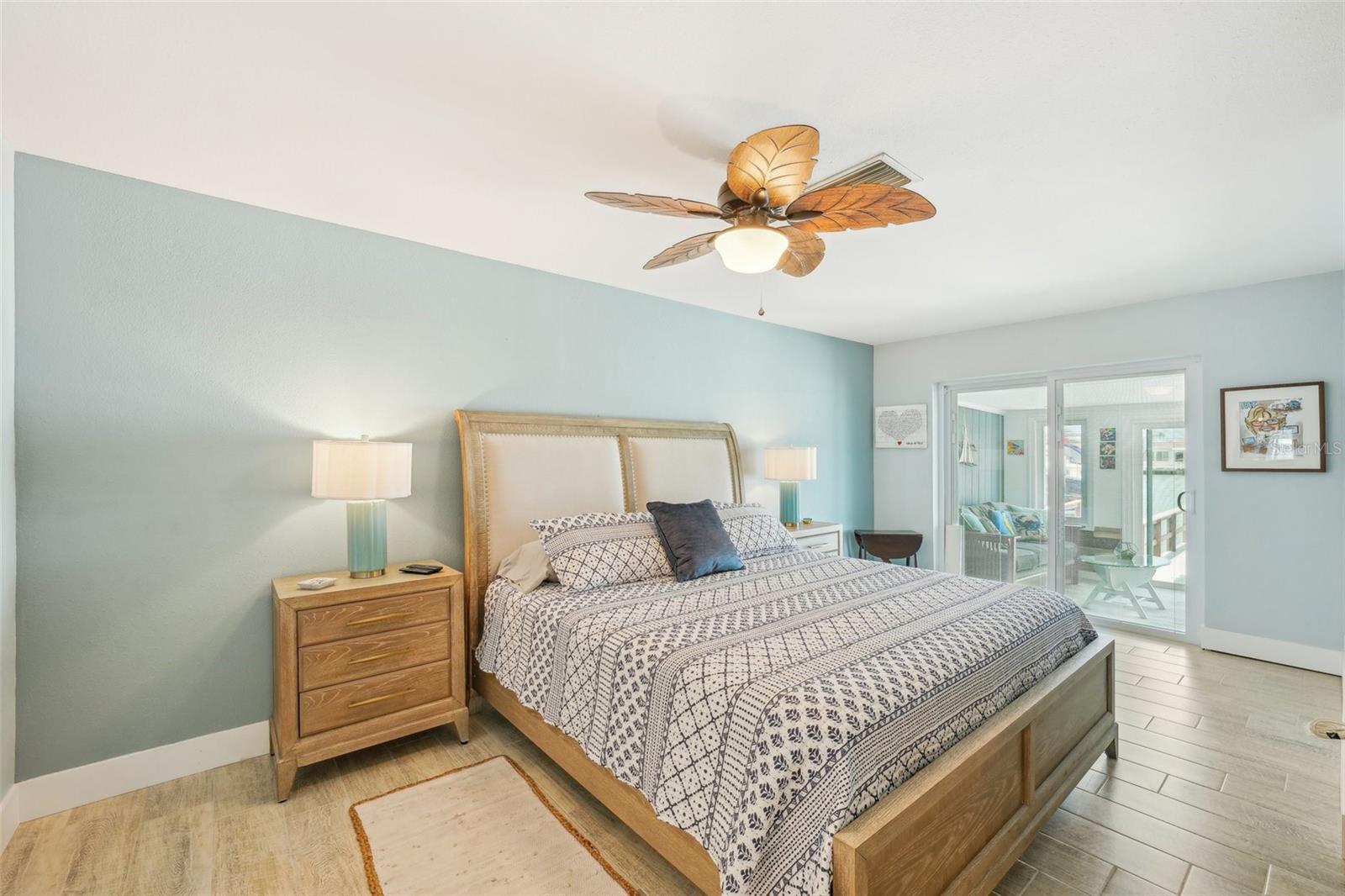 Image 35 of 72 For 467 Boca Ciega Point Boulevard S