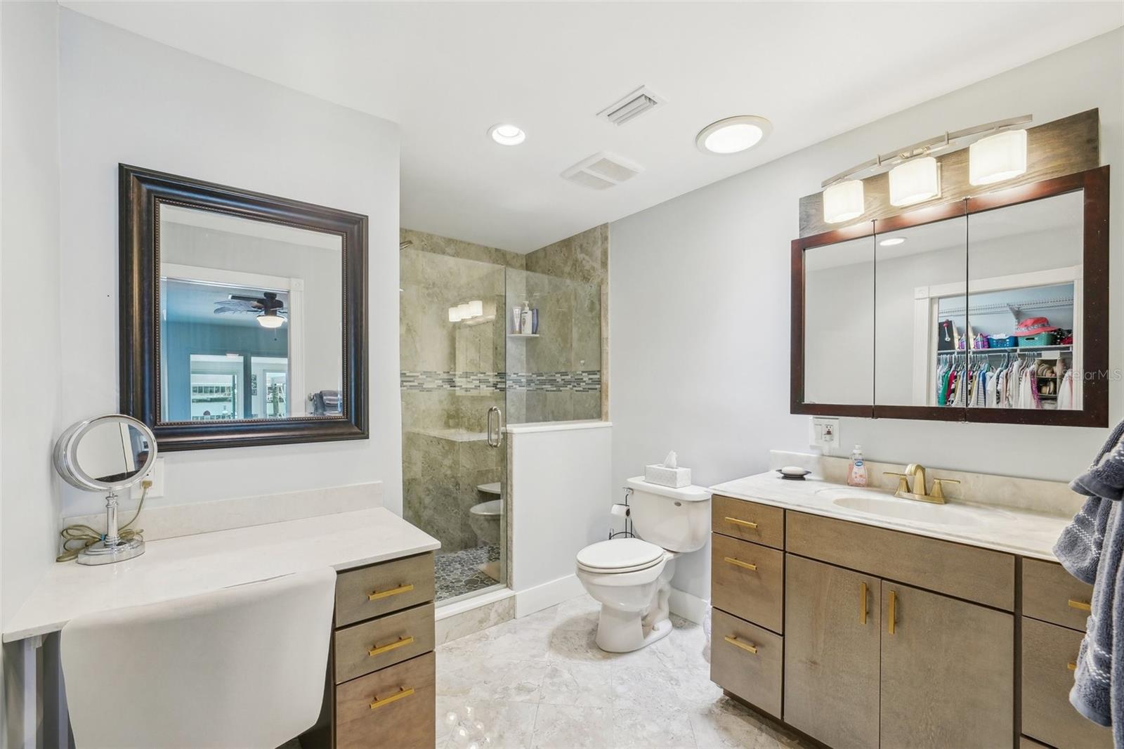 Image 40 of 72 For 467 Boca Ciega Point Boulevard S