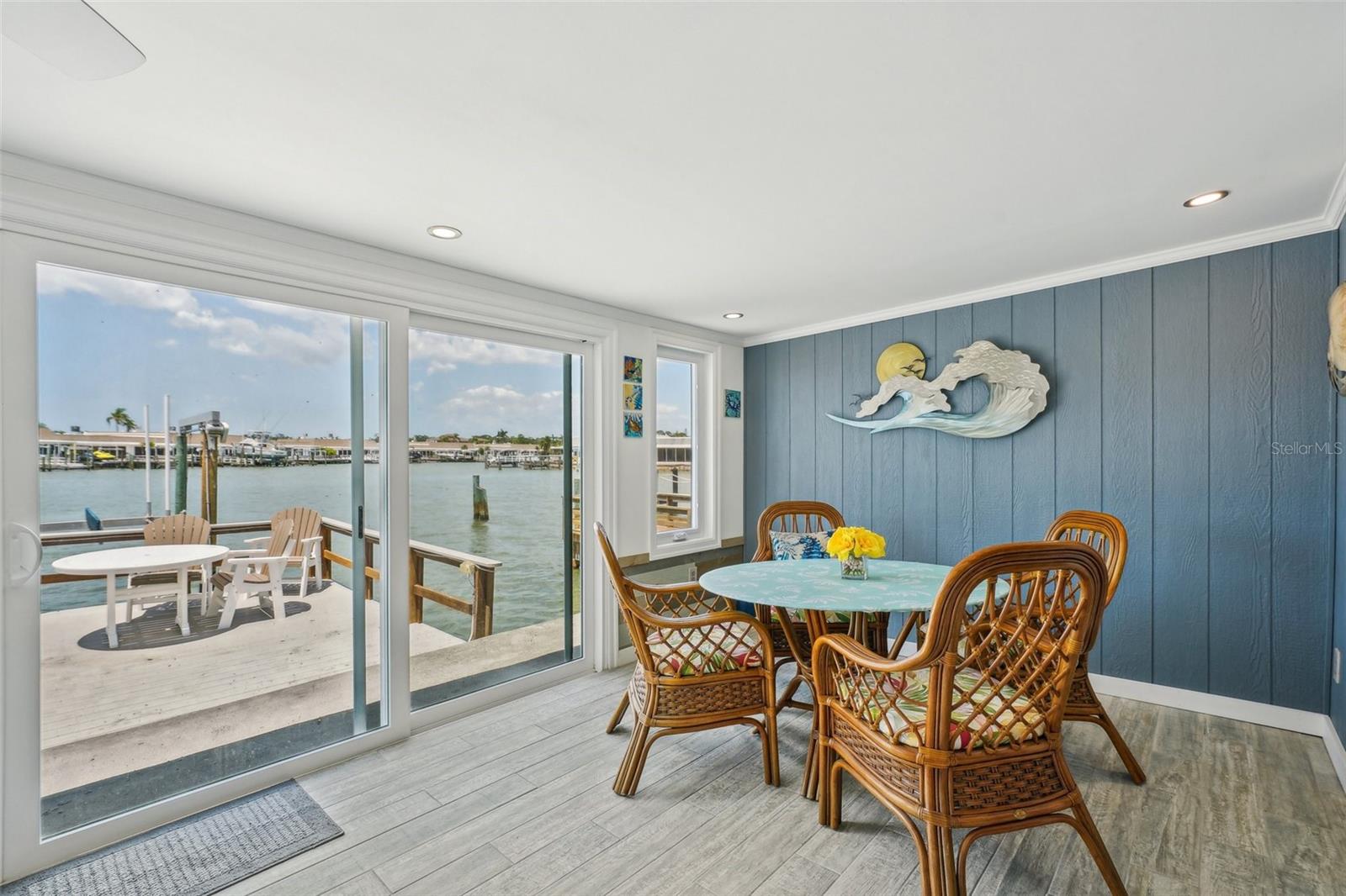 Image 43 of 72 For 467 Boca Ciega Point Boulevard S