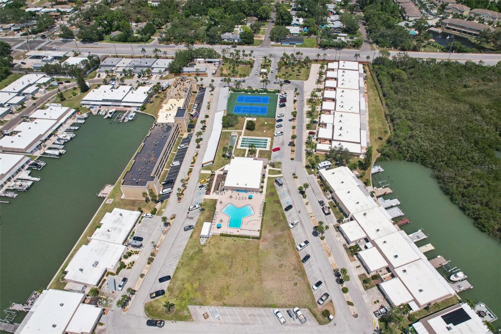 Image 65 of 72 For 467 Boca Ciega Point Boulevard S