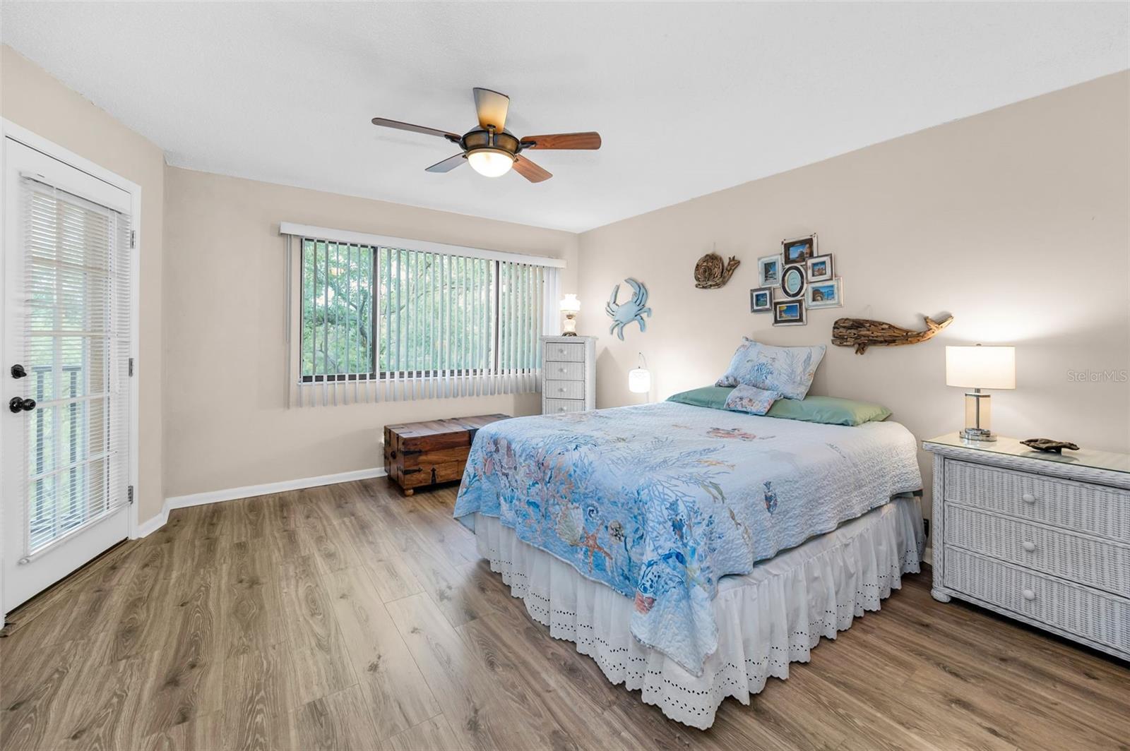 Image 23 of 60 For 3062 Eastland Boulevard 402